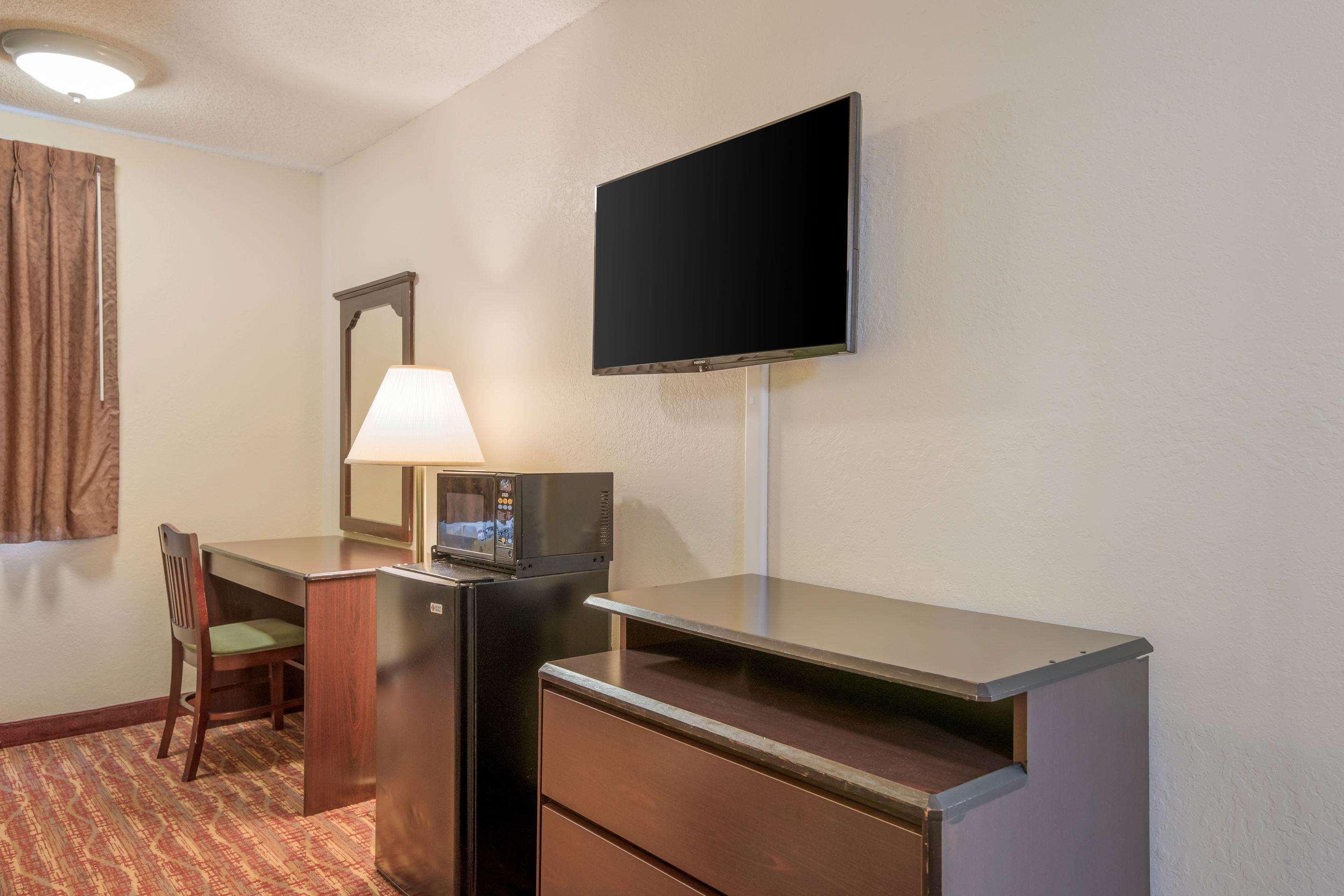 Rodeway Inn Benton Esterno foto