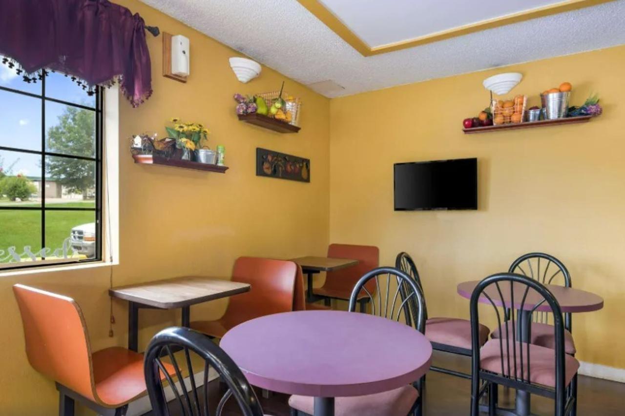 Rodeway Inn Benton Esterno foto